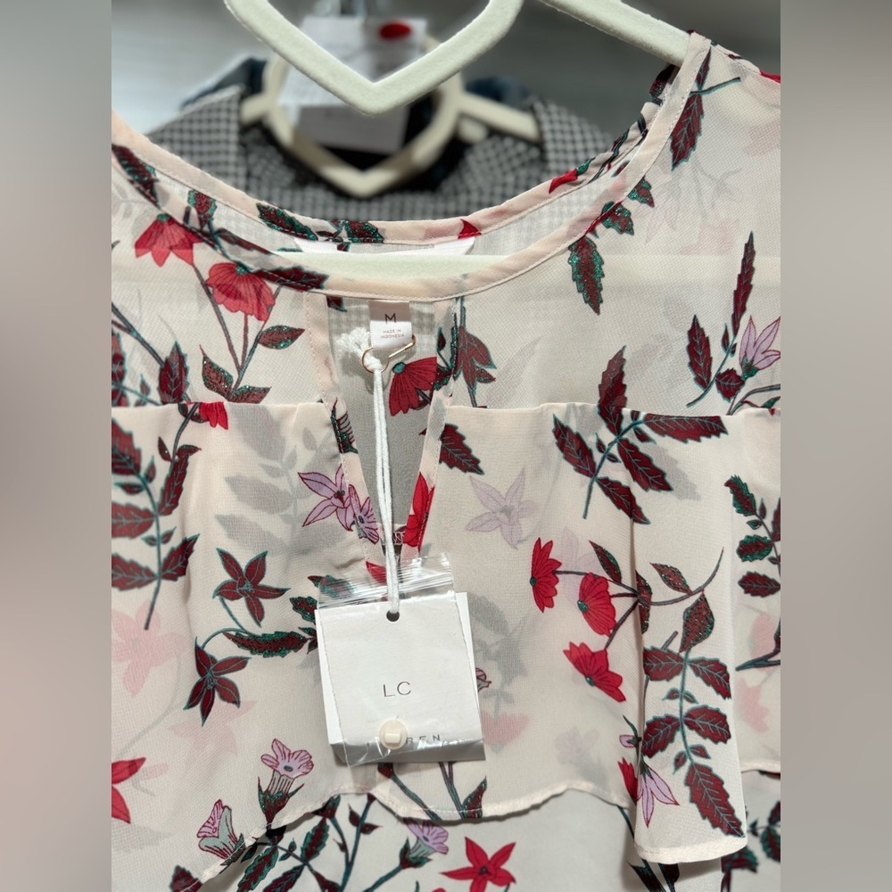 340. Lauren Conrad Floral Glitter Blouse in Midnight Garden M - Picture 5 of 6